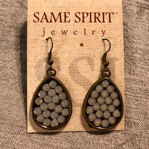 SAME SPIRIT EARRINGS